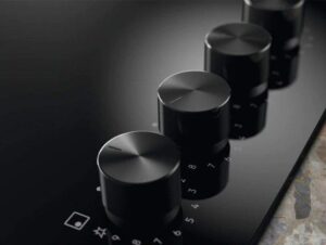 electrolux-encimera-gas-egg64272k-4-fuegos-negra-60cm-4